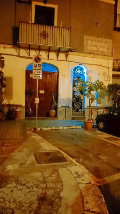 Nostra Casa Suites Palermo Bagian luar foto